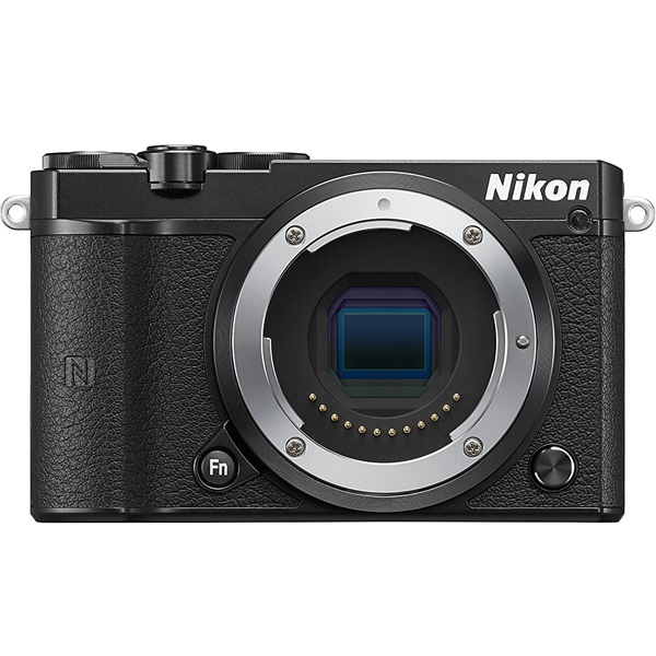 recensione Nikon 1 J5
